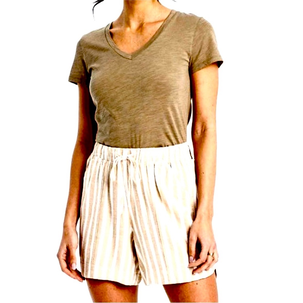 Casual V Neck Universal Thread short-sleeve T-shirt 100% Cotton